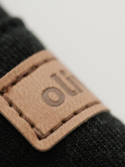 hoodie - onyx black