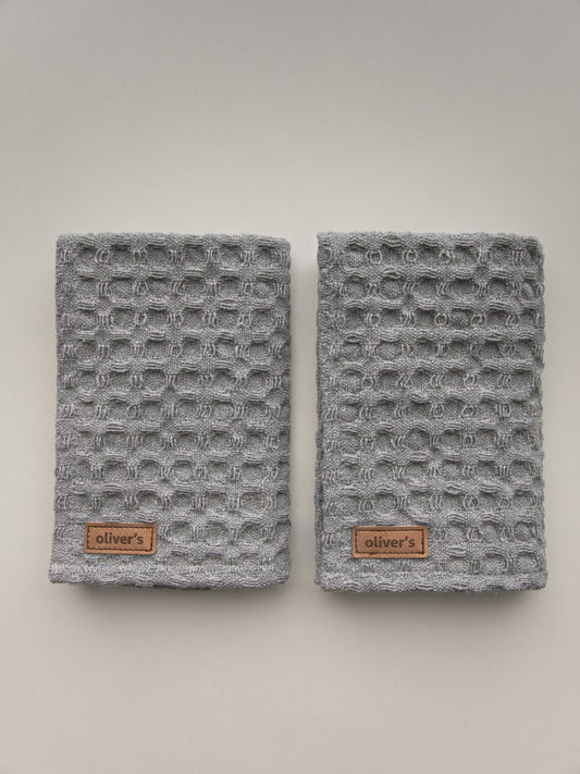 paw-towel_dog_poodle_cottongrey