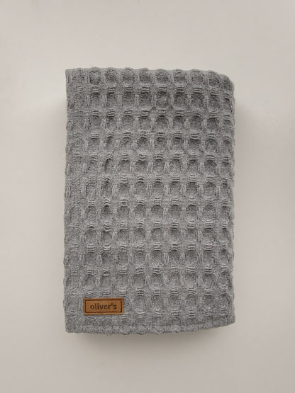 spa_towel_cottongrey_dog_poodle