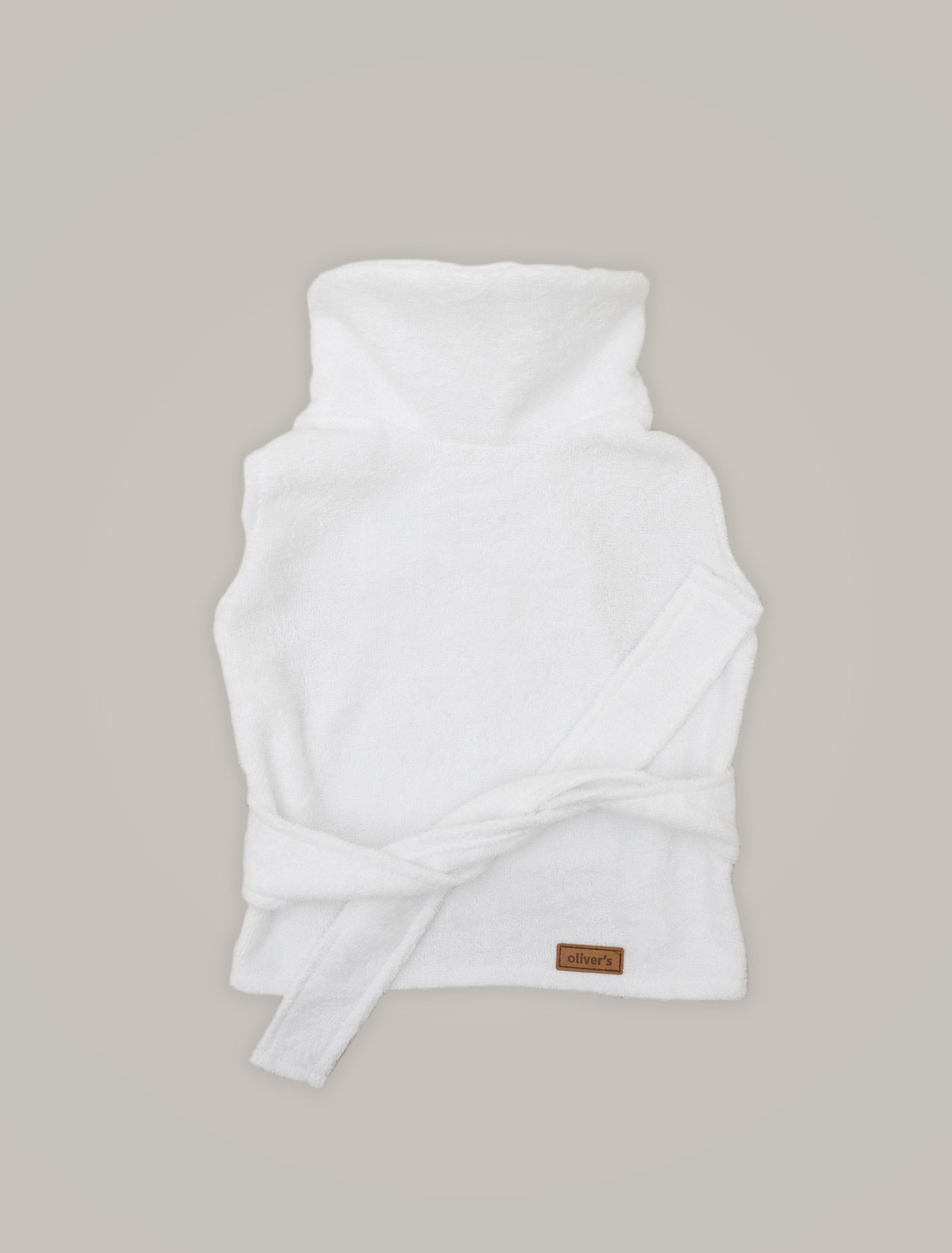 hotel_bathrobe_dog_poodle_white