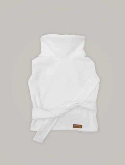 hotel_bathrobe_dog_poodle_white